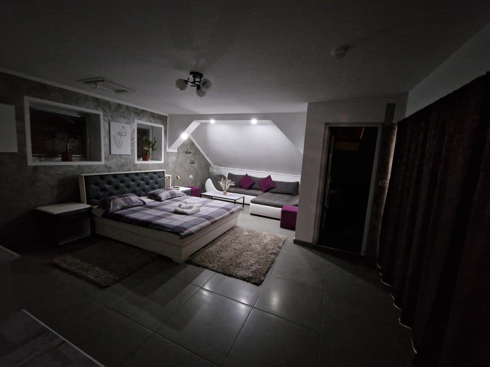 Cazare Moldi - Regim Hotelier Moldvahosszúmező Kültér fotó