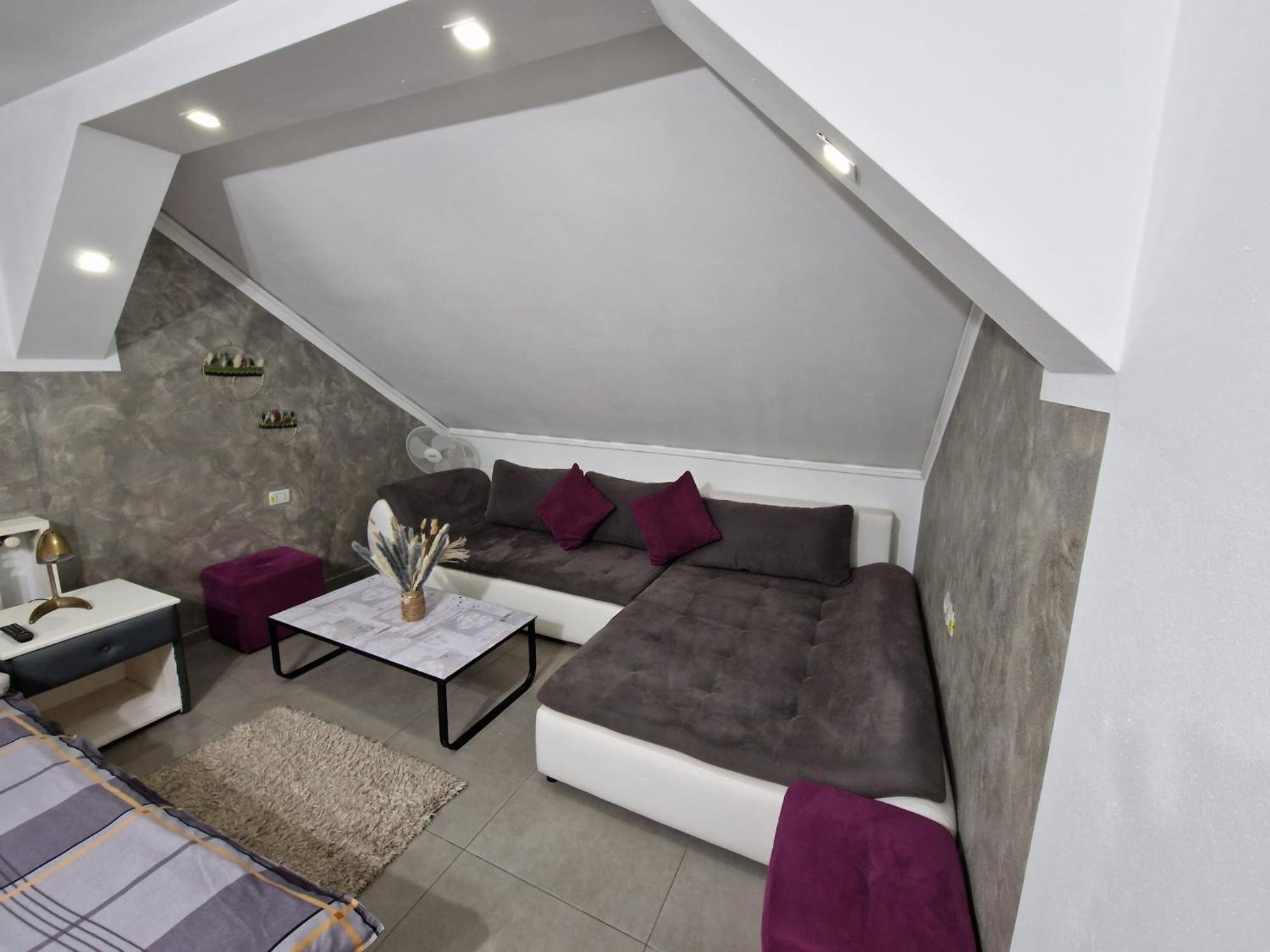 Cazare Moldi - Regim Hotelier Moldvahosszúmező Kültér fotó