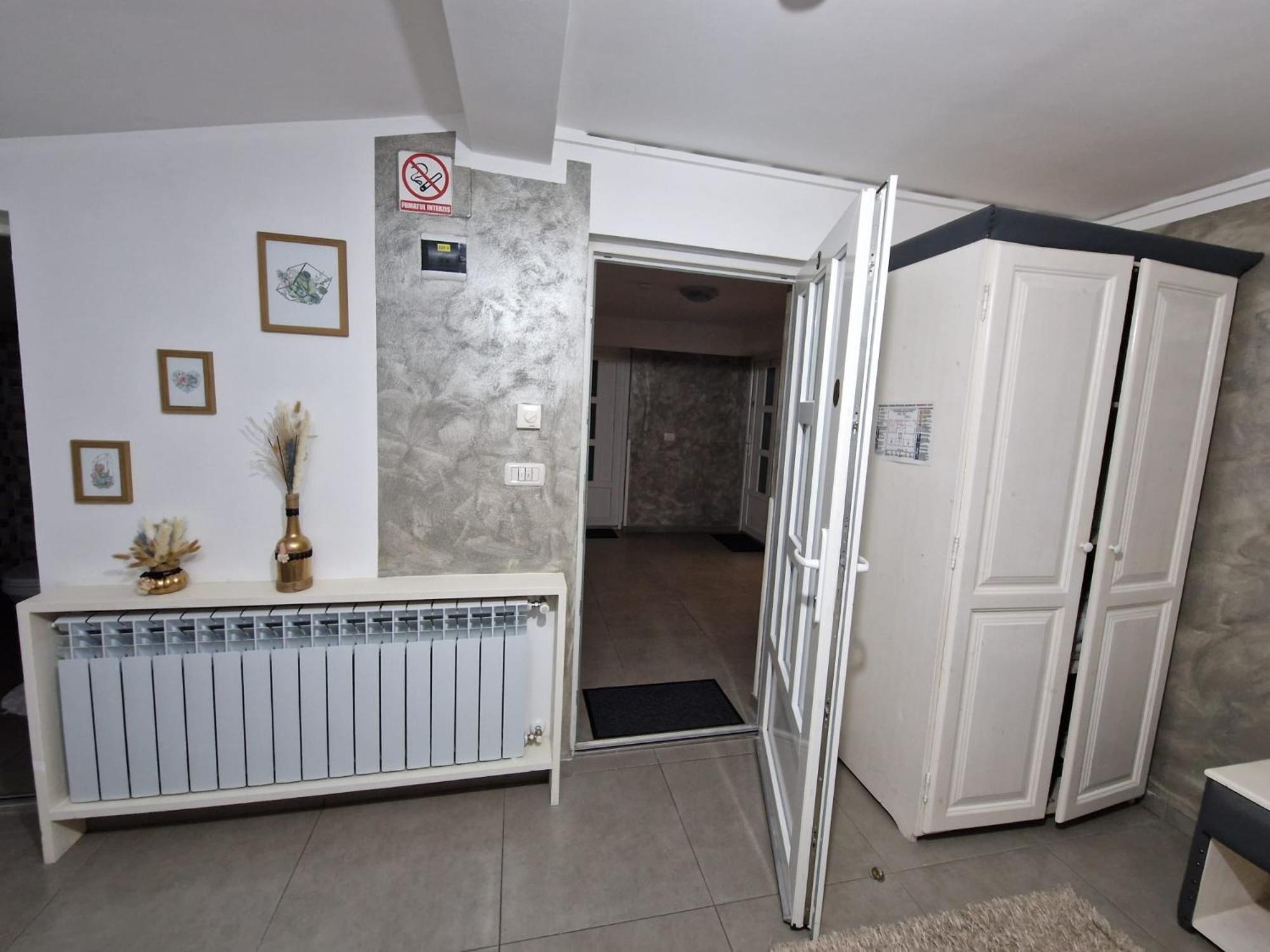 Cazare Moldi - Regim Hotelier Moldvahosszúmező Kültér fotó
