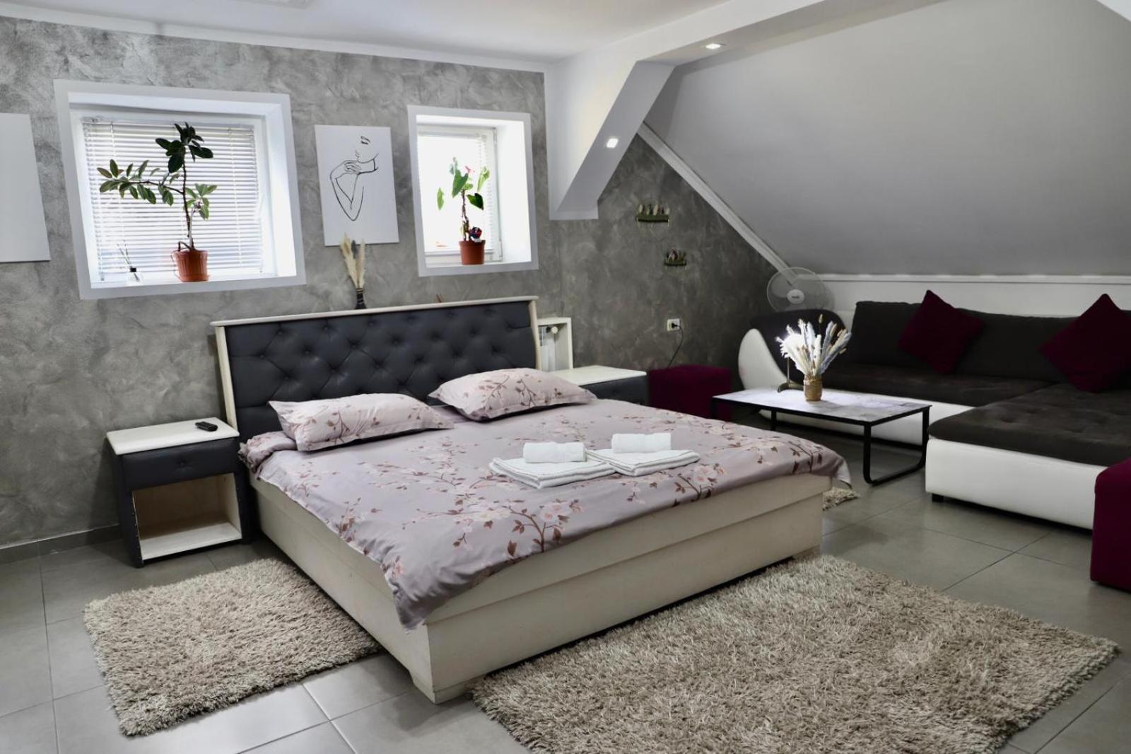 Cazare Moldi - Regim Hotelier Moldvahosszúmező Kültér fotó