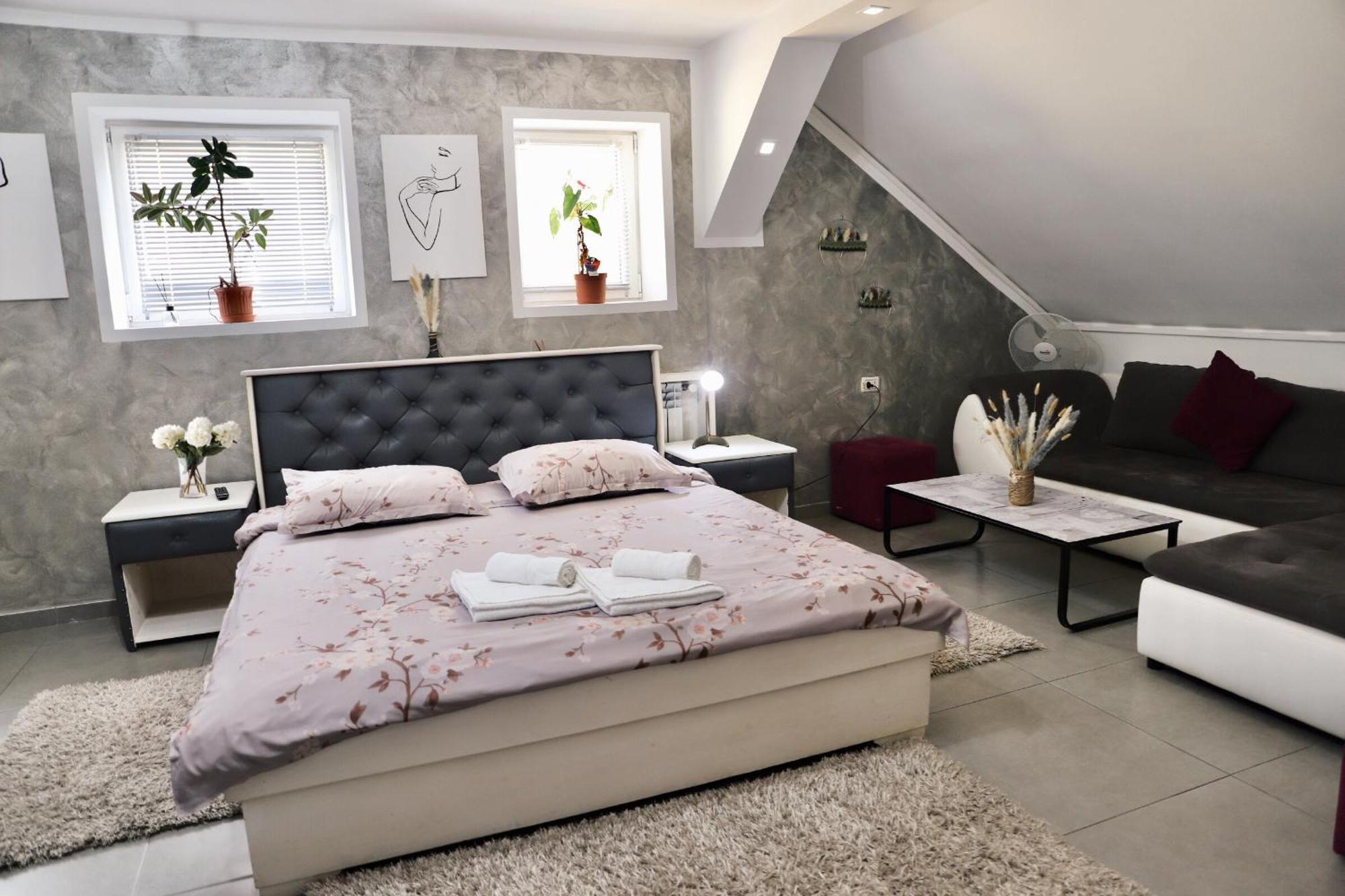 Cazare Moldi - Regim Hotelier Moldvahosszúmező Kültér fotó